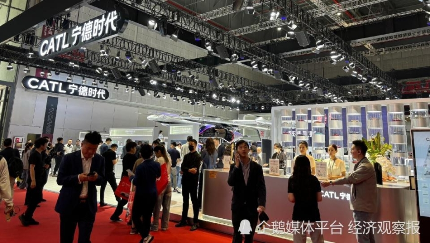 促进民营经济健康发展高质量发展,新澳彩资料长期免费公开,精准解释落实的人生哲理_豪华版V6.6